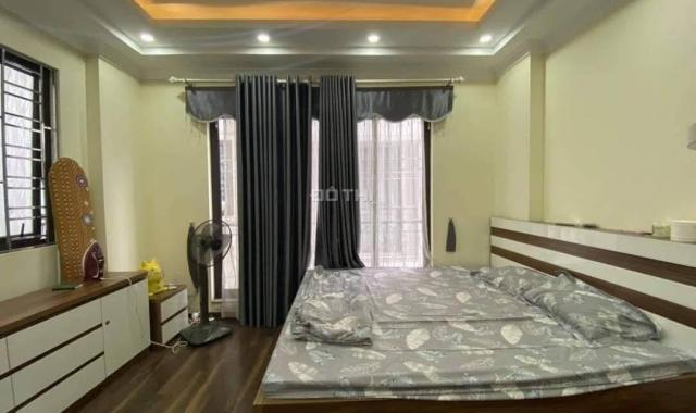 Chủ chuyển công tác bán nhà Cổ Linh, Long Biên 37m2, 4T, giá 3,7 tỷ (Lô góc, ô tô vào)