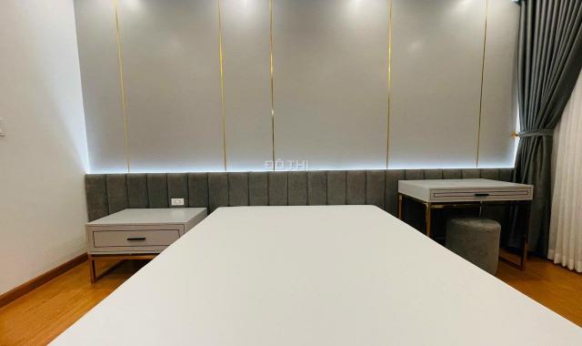 Giảm giá nhà full nội thất Hoàng Hoa Thám, Ngọc Hà, Ba Đình. DT 38m2 x 5 tầng, giá 4.1 tỷ