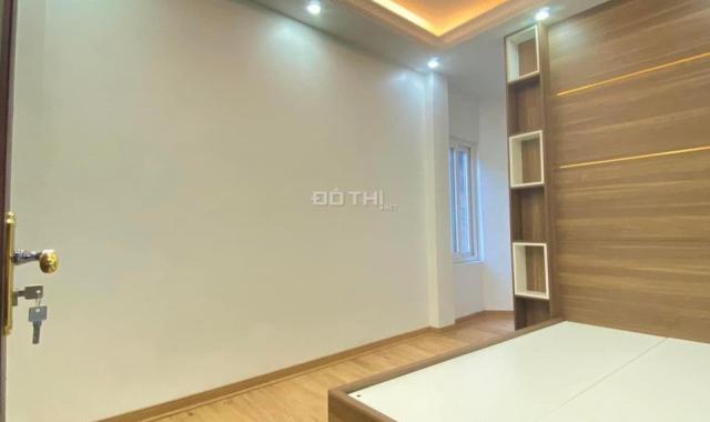 Cực hiếm: Bán nhà Phạm Văn Đồng 41m2, 4 tầng, gần phố, 3 mặt thoáng, giá chỉ 3.5 tỷ