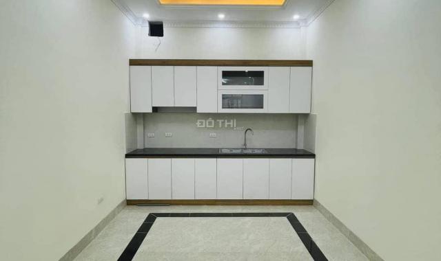 Bán nhà Cầu Am 38m2 nhỉnh 4 tỷ, ô tô đỗ cửa, ngõ thông, kinh doanh