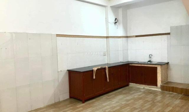 Chính chủ mình cần bán nhà 4 tầng, mặt đường Hàng Thao Thành Phố Nam Định ngay sát chân cầu Đò Qua
