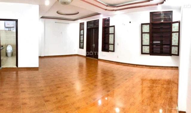 Chính chủ mình cần bán nhà 4 tầng, mặt đường Hàng Thao Thành Phố Nam Định ngay sát chân cầu Đò Qua