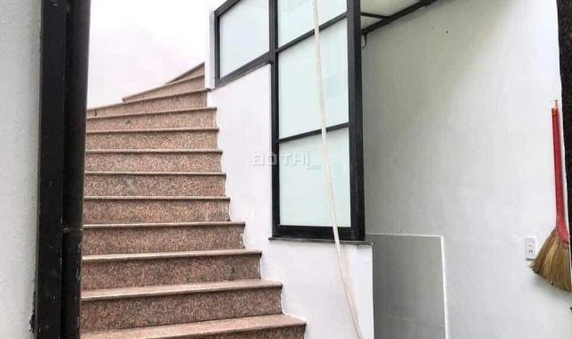 Chính chủ mình cần bán nhà 4 tầng, mặt đường Hàng Thao Thành Phố Nam Định ngay sát chân cầu Đò Qua