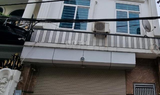 Bán nhà mới ở Việt Hưng 5 tầng, ô tô để trong nhà, thoáng trước sau, mặt tiền rộng