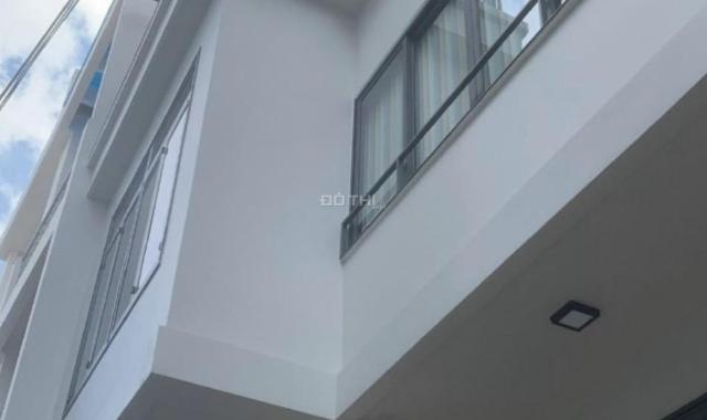 Bán nhà 3 tầng mới đẹp Đ. Nguyễn Kiệm, PN - 45m2 - Ngang 7m - sổ nở hậu - chỉ: 7,59 tỷ