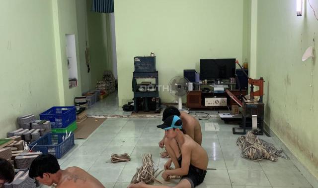 Bán nhà 1/ đường Đông Hưng Thuận 6, gần chợ Cây Sộp, 4x17m, cấp 4