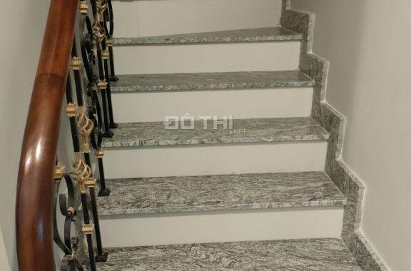 Cần bán nhà Bồ Đề, DT: 56m2 x 4.5 tầng đẹp, ô tô vào nhà, SĐCC, giá bán 5,8 tỷ (ảnh thực tế)