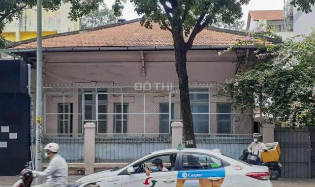 Cho thuê nhà phố mặt tiền Nguyễn Đình Chiểu Quận 3 1 trệt 16.7x20m