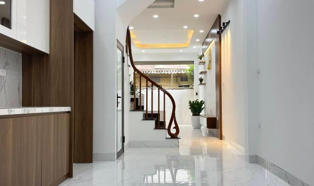 Bán nhà riêng tại đường Đội Cấn, Phường Cống Vị, Ba Đình, Hà Nội diện tích 38 m2, giá 5,2 tỷ