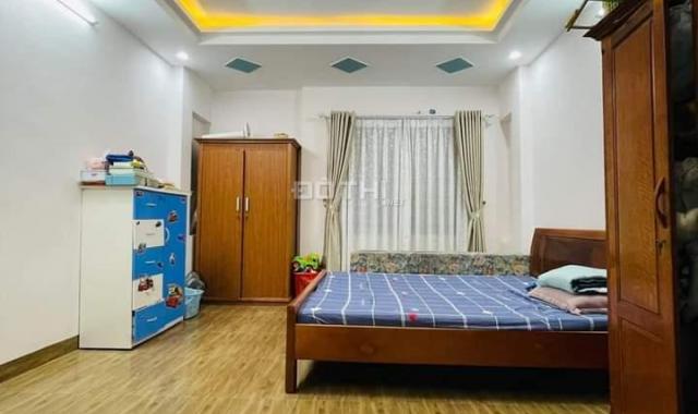 Bán nhà Lý Nam Đế Phường Cửa Đông Quận Hoàn Kiếm DT 30m2 giá 7,950 tỷ LH Huyền 0962296916