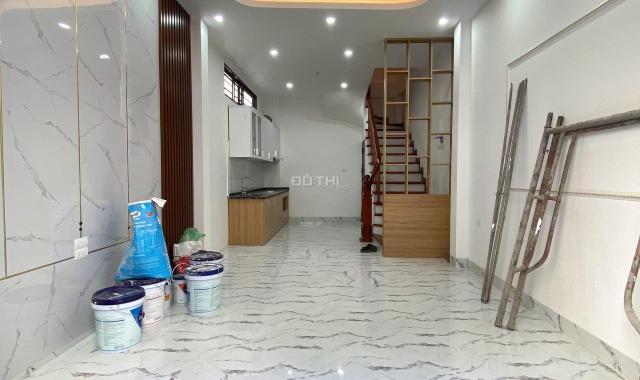 Liền sát KĐT Resco - đi bộ sang CV Hoà Bình - Full nội thất gỗ - nhỉnh 3 tỷ. LH: 0374986696