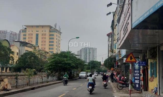 Bán nhà mặt phố Nguyễn Lân: Kinh doanh - vỉa hè - 4 ô tô tránh, giá xổ số