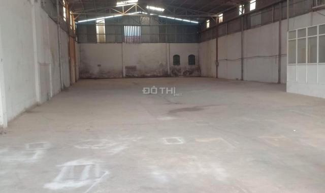 Cho thuê xưởng 550m2, Tân Bình, Dĩ An, Bình Dương