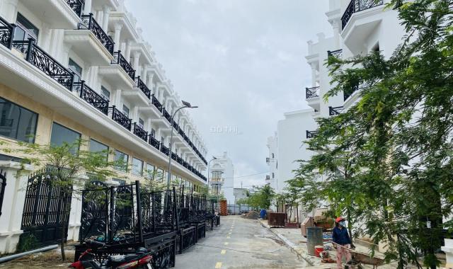 Bán nhà liền kề tại đường Hà Huy Giáp, Phường Thạnh Lộc, Quận 12, Hồ Chí Minh