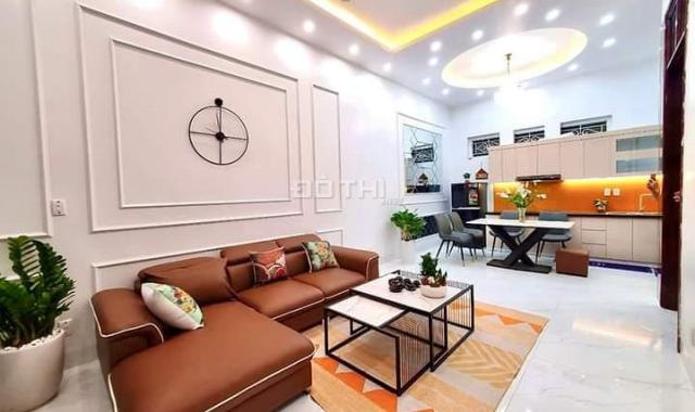 Bán nhà mặt phố Nguyễn Hữu Huân Hoàn Kiếm DT 32 m2 MT 4,2 m giá 34 tỷ LH Huyền 0962296916