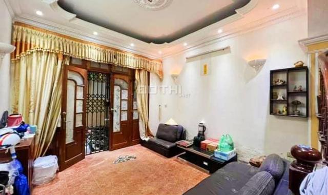 Nhà hiếm có bán Hoàng Văn Thái, Thanh Xuân, DT 46m2 x 4 tầng giá chỉ 5.6 tỷ