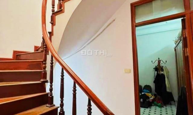 Nhà hiếm có bán Hoàng Văn Thái, Thanh Xuân, DT 46m2 x 4 tầng giá chỉ 5.6 tỷ