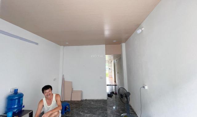 Bán nhà cấp 4 Vân Canh DT 36.9m2 2 mặt thoáng, 2PN, ô tô cách 50m, hướng Đông Nam giá 1.98 tỷ