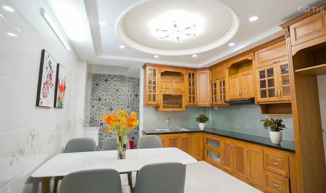 Nhà Nguyễn Văn Công giáp Phú Nhuận, 45m2 giá nhỉnh 4 tỷ, xe hơi thông