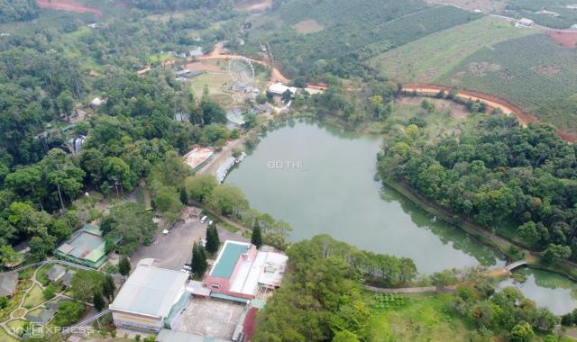 Bán biệt thự nghỉ dưỡng Bảo Lâm Lâm Đồng, sổ đỏ chỉ hơn 2tr/m2, sẵn vườn cây ăn trái, view suối