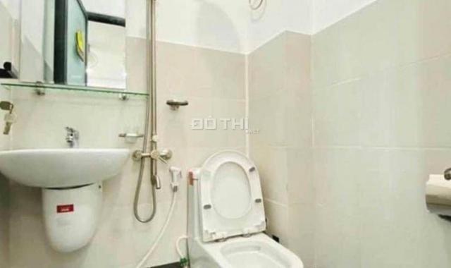 Nhà phố ngay trạm y tế Xã Hưng Long, Bình Chánh. Nhà sẵn 88m2