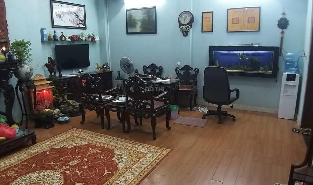 Bán nhà Phú Thượng ngõ thông 70m2 ở sướng 5.5 tỷ