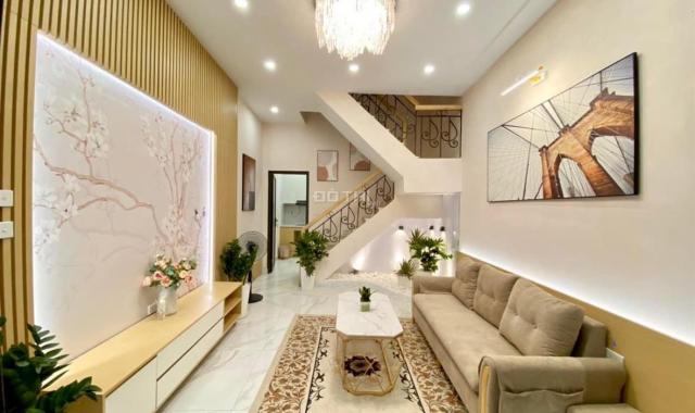 Bán nhà phố Vũ Tông Phan, Thanh Xuân, tặng nội thất nửa tỉ, 48m2x4T, chỉ 4,2 tỉ LH 0931133386