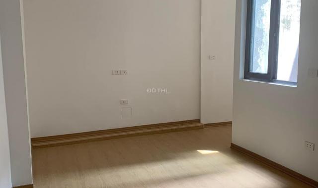 Bán gấp nhà ngõ 29 Thụy Khuê, giá 2.6 tỷ, 22m2x4T, căn góc, ngõ gần