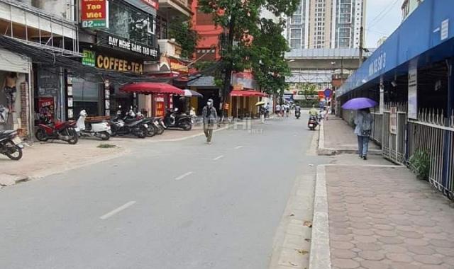 Bán nhà phố Nguyễn Trãi - Lô góc mặt tiền rộng - kinh doanh đỉnh