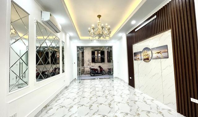 Bán nhà 21,5 tỷ mặt ngõ Láng Hạ, sau là mặt phố Mai Anh Tuấn, 75m2 x 5T thang máy cực đẹp