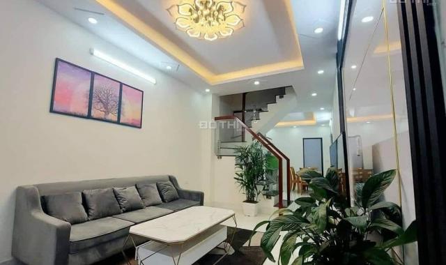 Chính chủ bán nhà đẹp phố Chính Kinh, Thanh Xuân, 46m2, giá chỉ 4.2 tỷ, kinh doanh