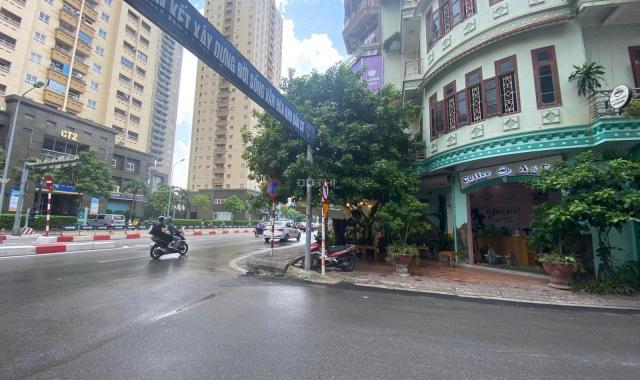 Phố Nguyễn Chánh, vip Cầu Giấy. Vỉa hè rộng, đường rộng 10m, kinh doanh cực đỉnh
