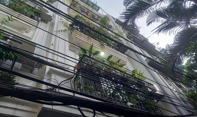 Bán nhà đẹp tại Ngọc Lâm 50 m2 ngõ ô tô vào nhà, an sinh, giá 6,85 tỷ