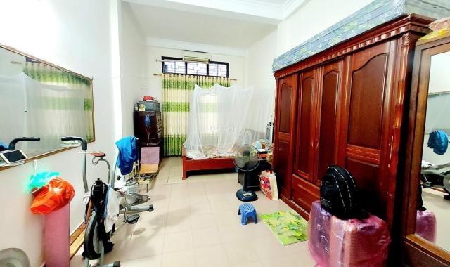 Bán nhà Vương Thừa Vũ, Thanh Xuân, nhà đẹp, vị trí đẹp. DT 56 m2 x 4 tầng, giá 6.5 tỷ