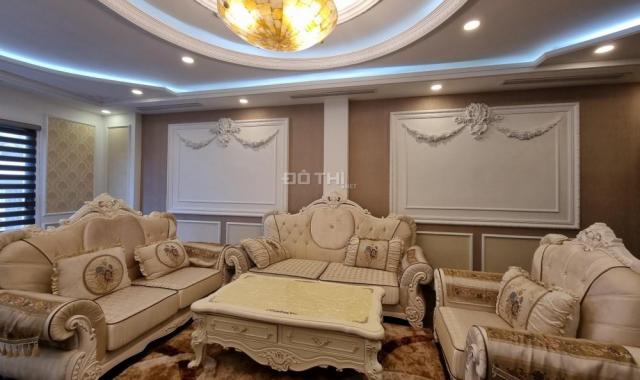 Bán gấp nhà đường Giải Phóng 120m2, MT 4.5m, hơn 14 tỷ