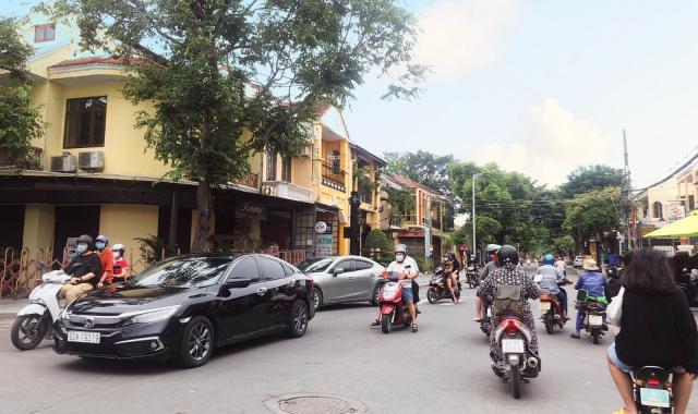 Bán căn nhà mặt tiền đường Trần Hưng Đạo - Hội An, đoạn kinh doanh sầm uất. Giá tốt nhất thị trường