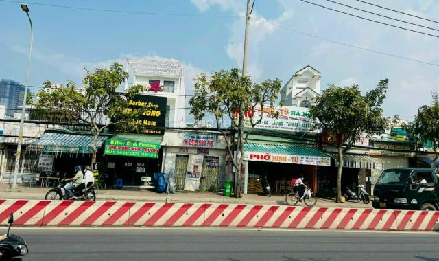 Nhà mặt tiền đường Huỳnh Tấn Phát, Quận 7. 5m*28m, KDBB sầm uất