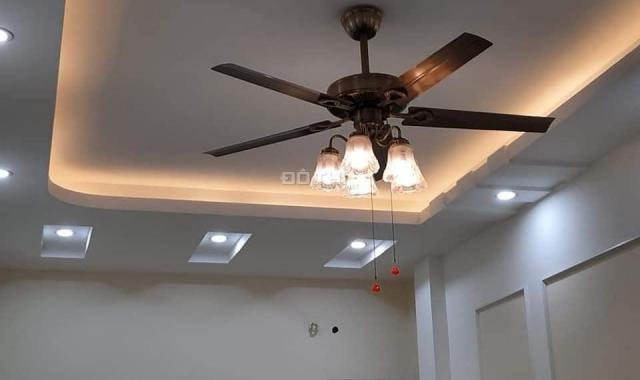 Bán nhà ngõ 131 Phùng Hưng Hà Đông; DT 36m2 5T 4.5 tỷ ô tô đậu trong nhà