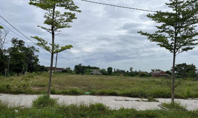 Cần bán đất mặt tiền 32m số 70 Lê Lợi, khu La Vang, Hải Phú, Hải Lăng, Quảng Trị