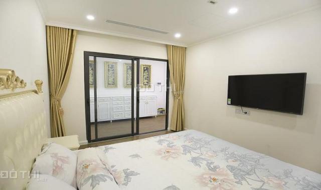Chính chủ bán gấp CHCC GoldSeason 47 Nguyễn Tuân: Diện tích 92m2 (3PN) nhà đầy đủ nội thất đẹp xịn
