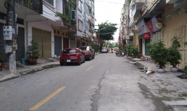 Mặt phố Trần Đăng Ninh, Lý Thường Kiệt sầm uất gần quận ủy Hà Đông 60m2x5T chỉ 9.999 tỷ
