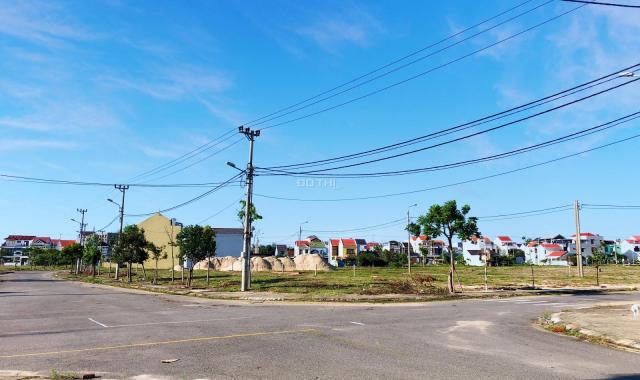 Bán lô đất 225m2 view quảng trường Làng Chài 3 - An Bàng - Hội An. Đường nhựa 19.5m