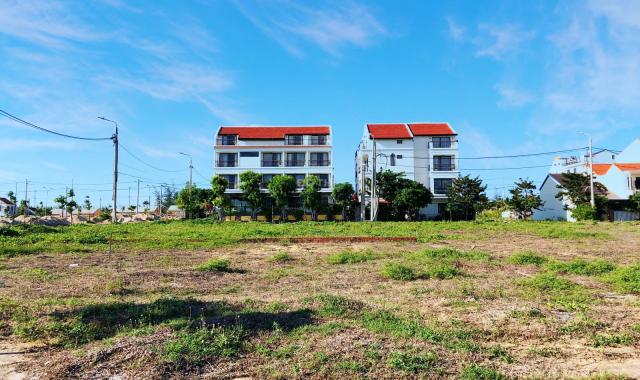 Bán lô đất 225m2 view quảng trường Làng Chài 3 - An Bàng - Hội An. Đường nhựa 19.5m