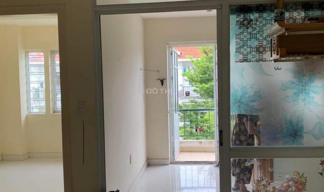 Chuyển nhượng căn tầng 3 63m2 chỉ 950tr Hoàng Huy An Đồng. Liên hệ: 0936.240.143
