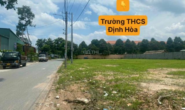 Bán đất tại đường DX 070 (ngay trường học), Phường Định Hòa, Thủ Dầu Một, Bình Dương 141m2 2.85 tỷ