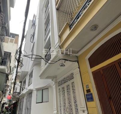 Bán nhà phố Nguyễn Công Trứ, HBT, ôtô vào nhà, 7 tầng thang máy, DT 106m2, KD văn phòng, kho, xưởng