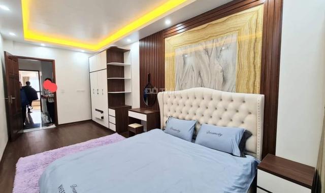 Bán nhà Tân Mai, 45m2 x 5T x 5,05 tỷ, ô tô cách 5m - ngõ thông, 0981.948.908