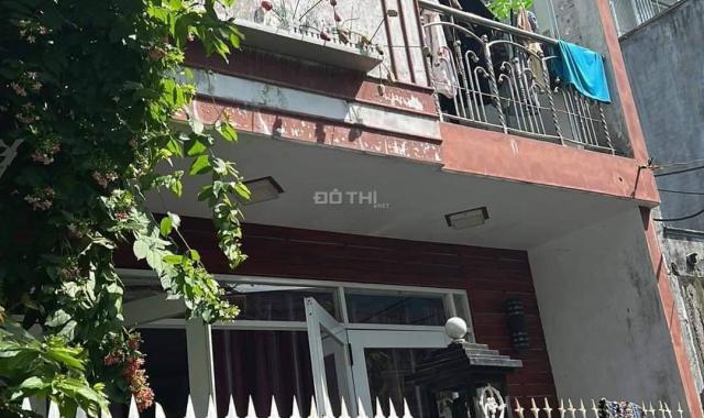 Cần tiền bán rẻ nhà 2 tầng kiệt Trần Cao Vân gần đường chính
