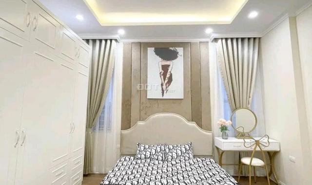 Bán nhà Giải Phóng, 40m2 x 5T x 4.05 tỷ, ô tô cách 50m, ngõ thông, 0981.948.908