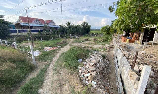 Mặt đường QL27A (Phan Rang - Đà Lạt) mới mở rộng. 200m tới nút giao cao tốc Cam Lâm Vĩnh Hảo 20x50m